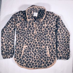 Abercrombie and Fitch Soft AF Collection Tan Leopard Sherpa Women’s Small